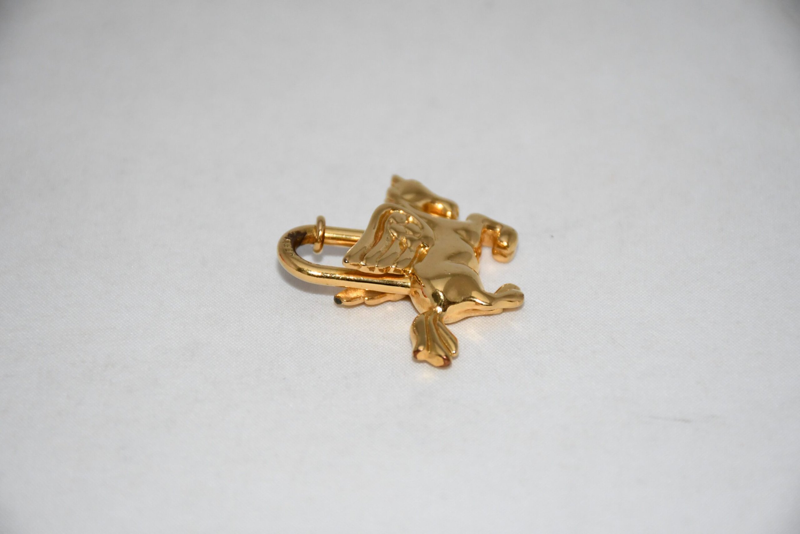 Hermes Cadena Gold Pegasus Horse Motif bag charm lock 071 – art Japan ...
