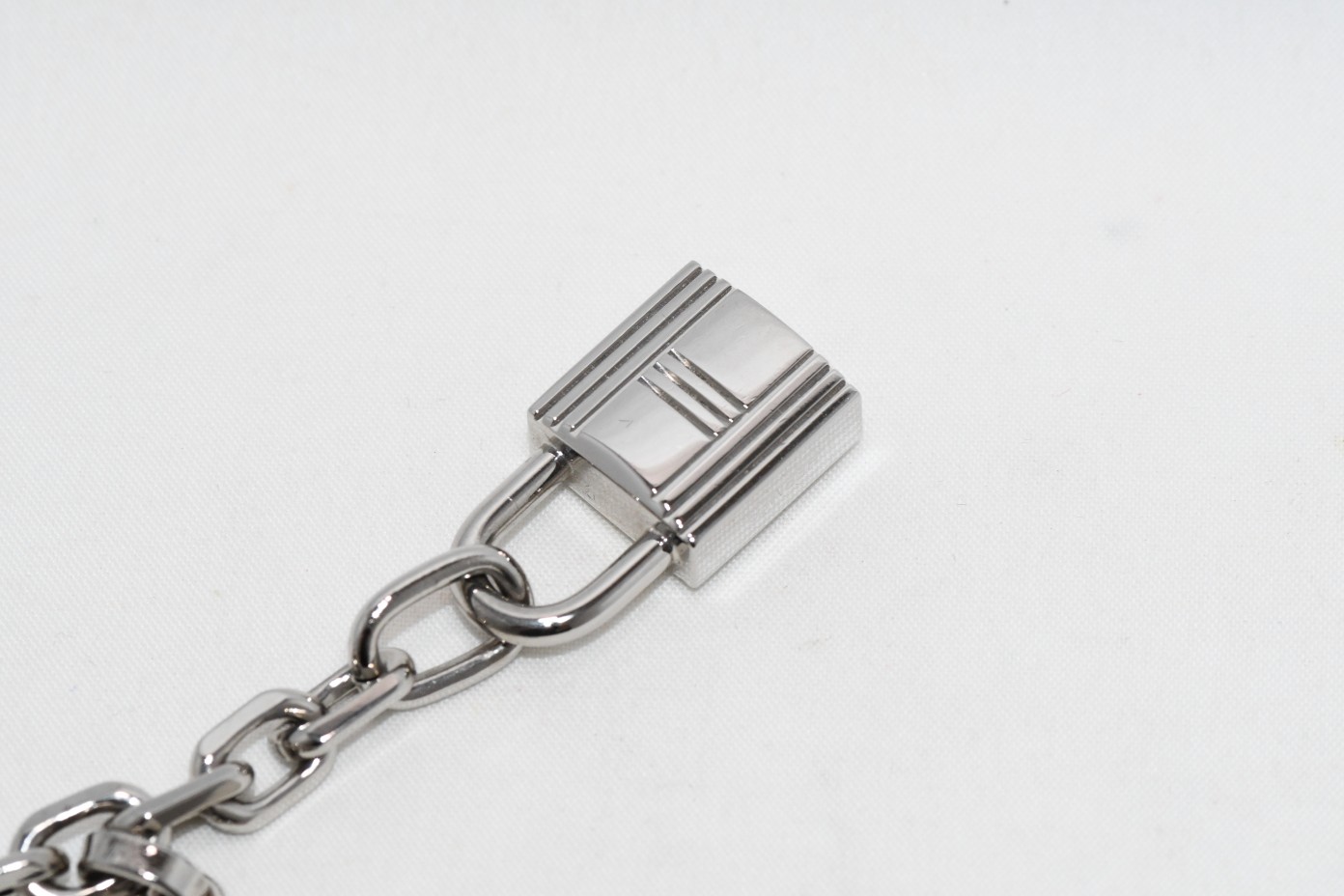 Hermes Breloque Olga Bag Charm Silver Palladium Amulette Cadena berloque 081