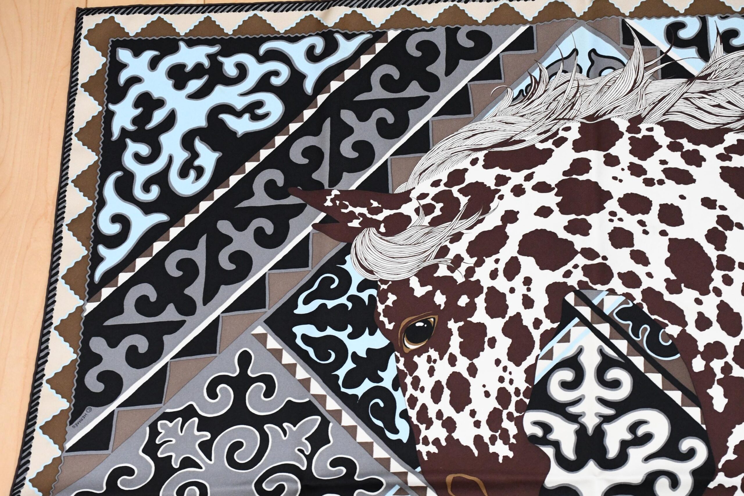 Hermes Scarf Appaloosa des Steppes by Alice Shirley 90 cm silk