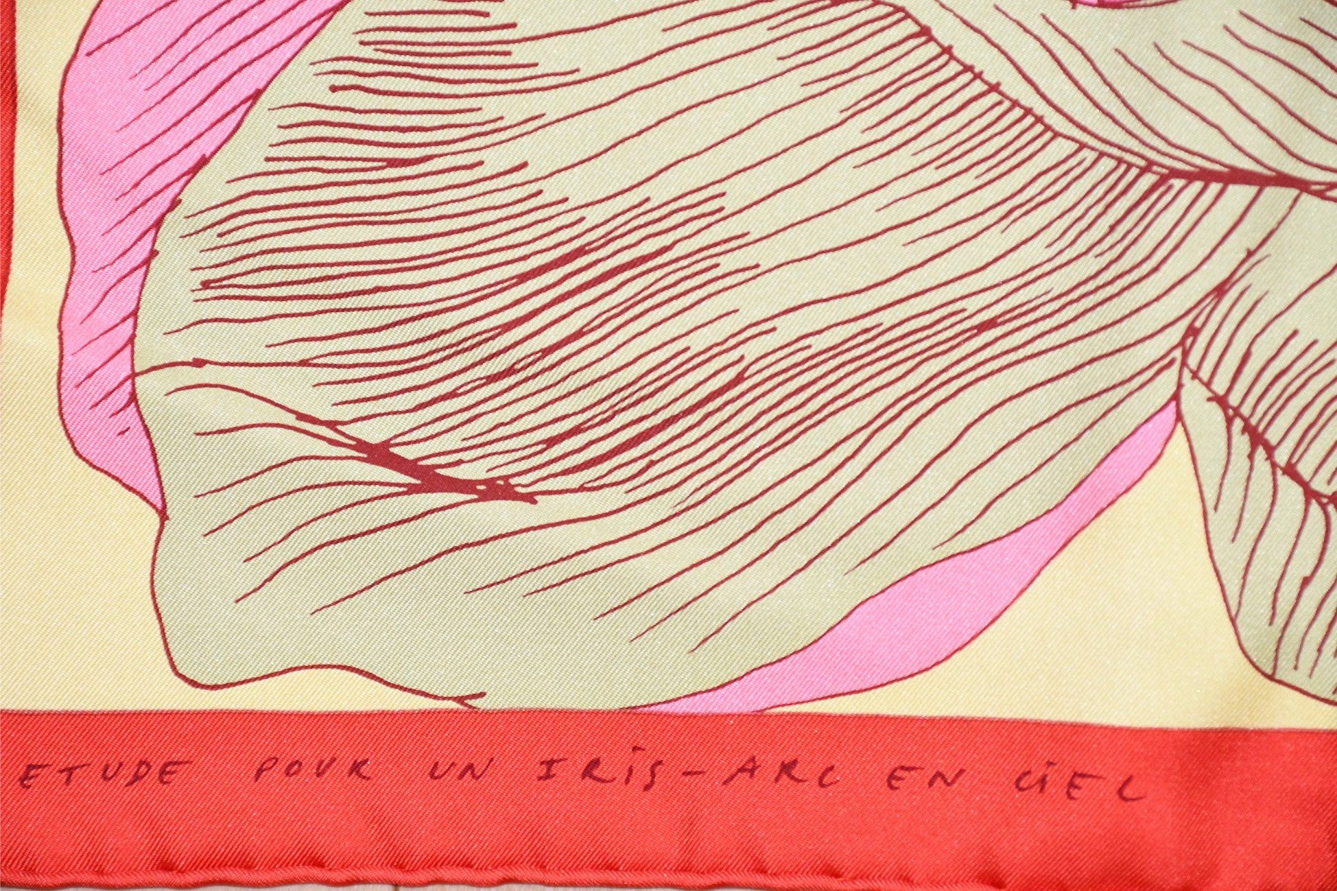 Hermes Scarf Etude Pour Un Iris Arc En Ciel 90 cm silk blue Carre flower 35 AUC35563_1023 (9)