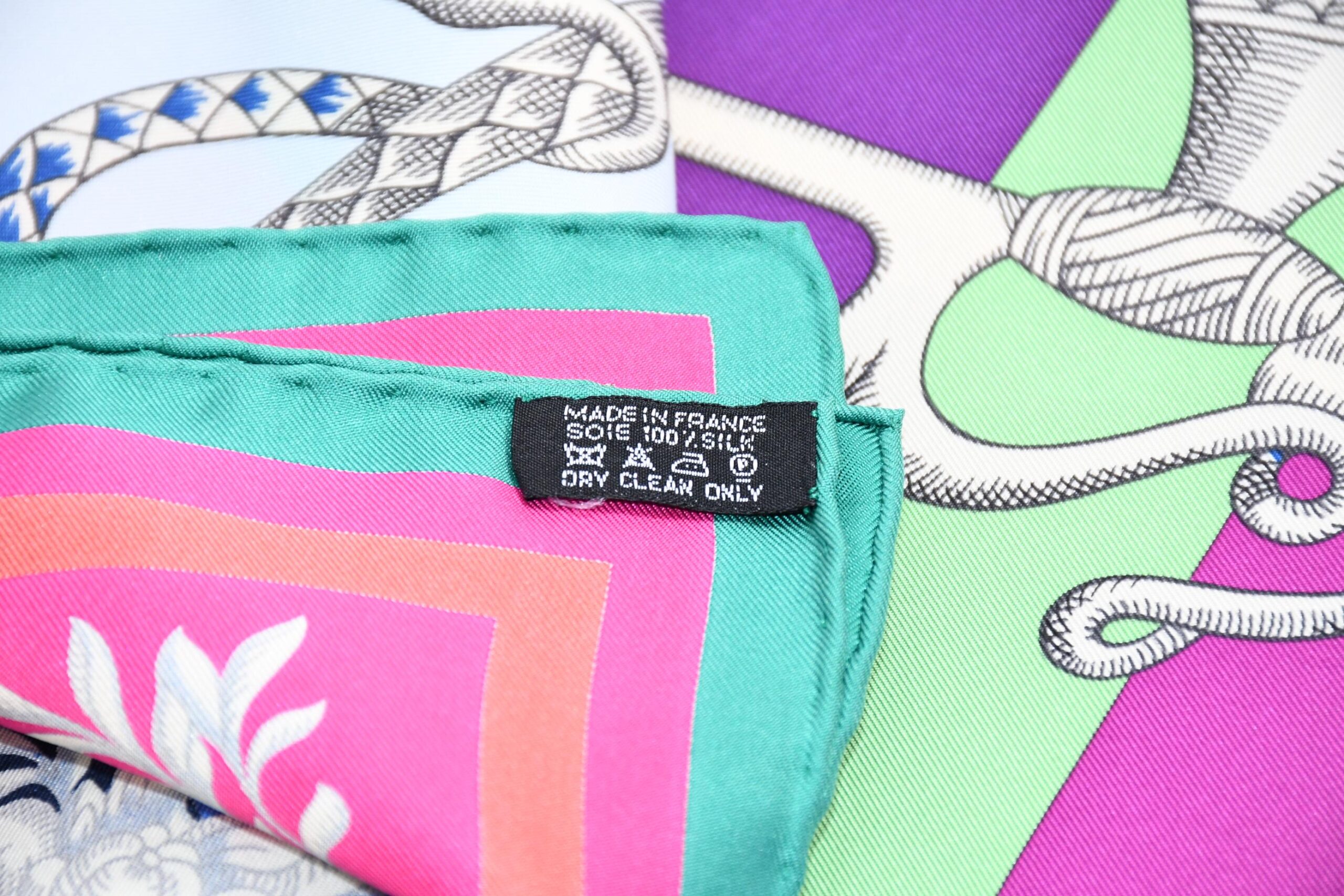 Hermes Scarf Della Cavalleria 90 cm silk purple orange Carre horse bit harness 35 AUC20988_1121 (4)