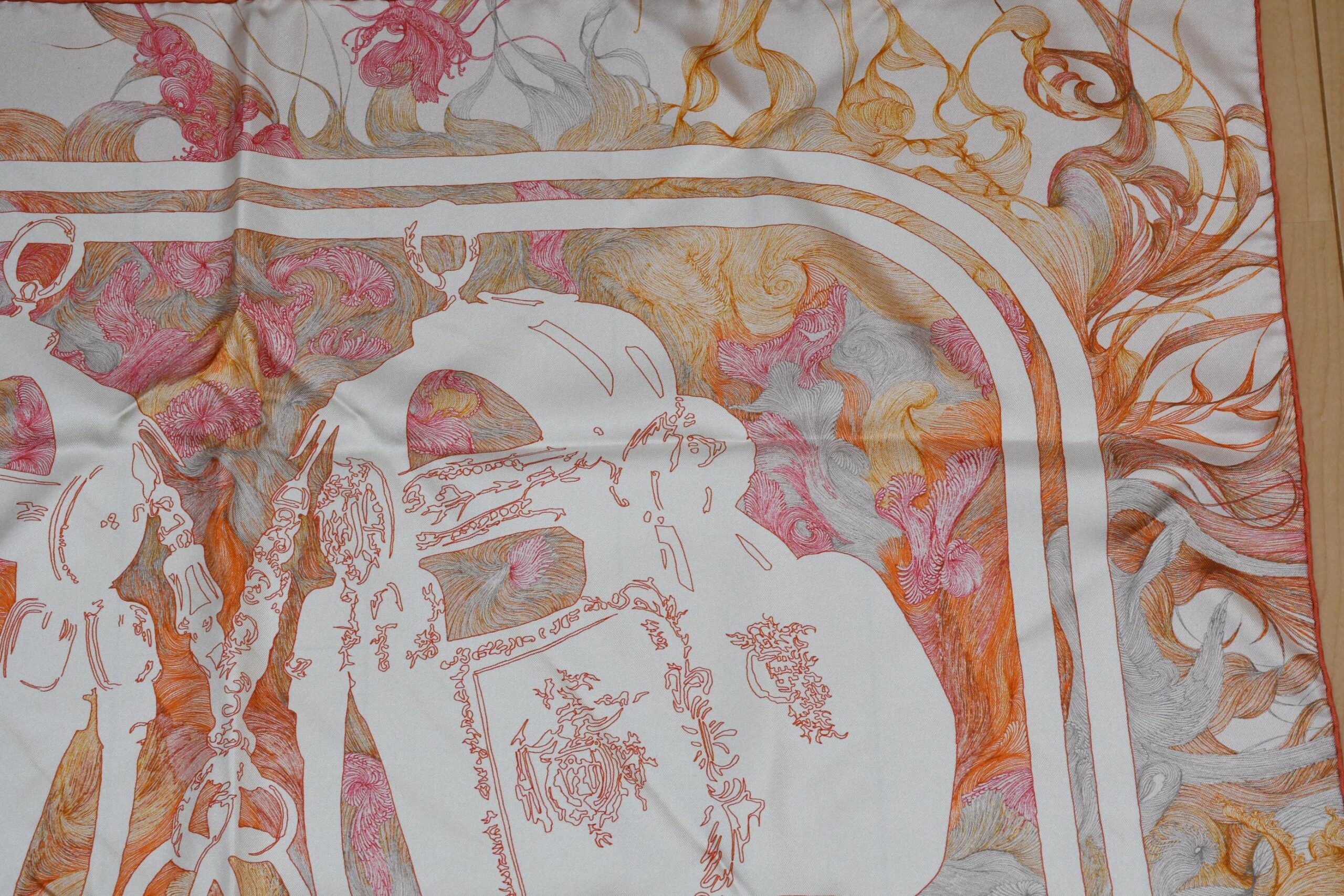 Hermes Scarf Brides de Gala en FINESSE 90 cm silk orange Carre 35 AUC18073_0108 (7)